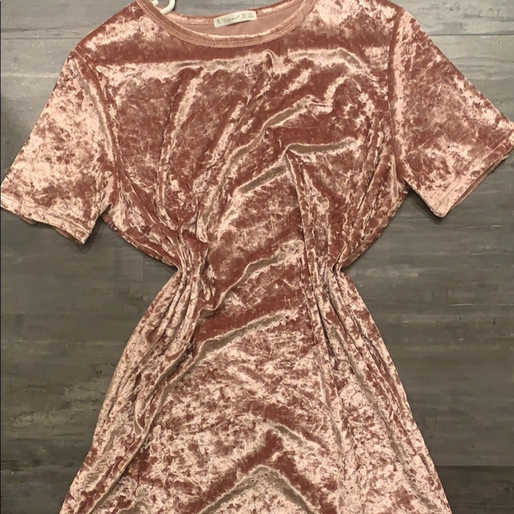 Velvet pink mini dress